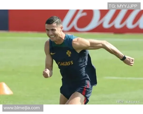 足球明星的魅力超越电影明星的帅气风范引发热议